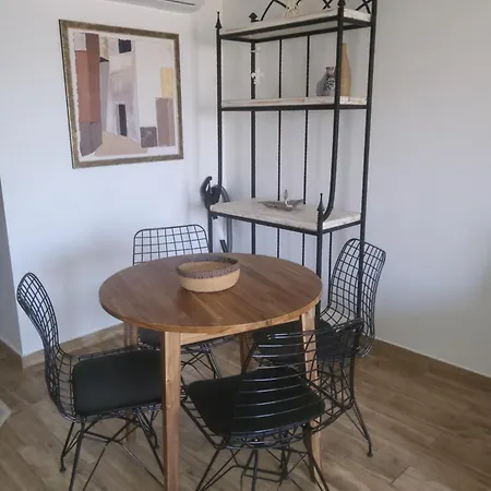 Olive 1 Bedroom Апартаменты